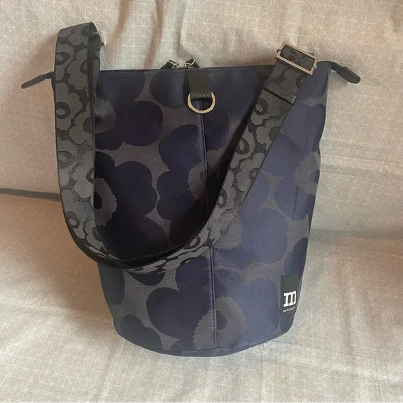 Marimekko Unikko All Day Bucket Bag Navy Blue - Picture 1 of 12